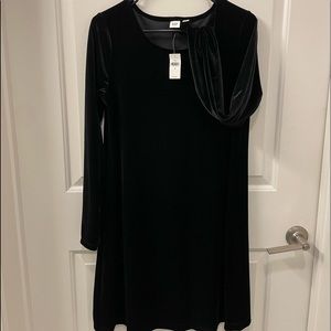Womens’ GAP brand velvet dress NWT